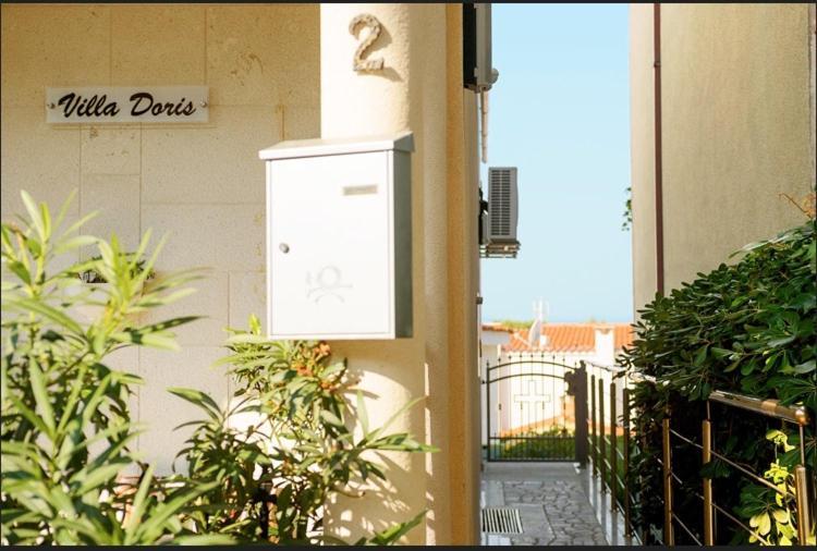 Vila Doris Baška Voda Exterior foto