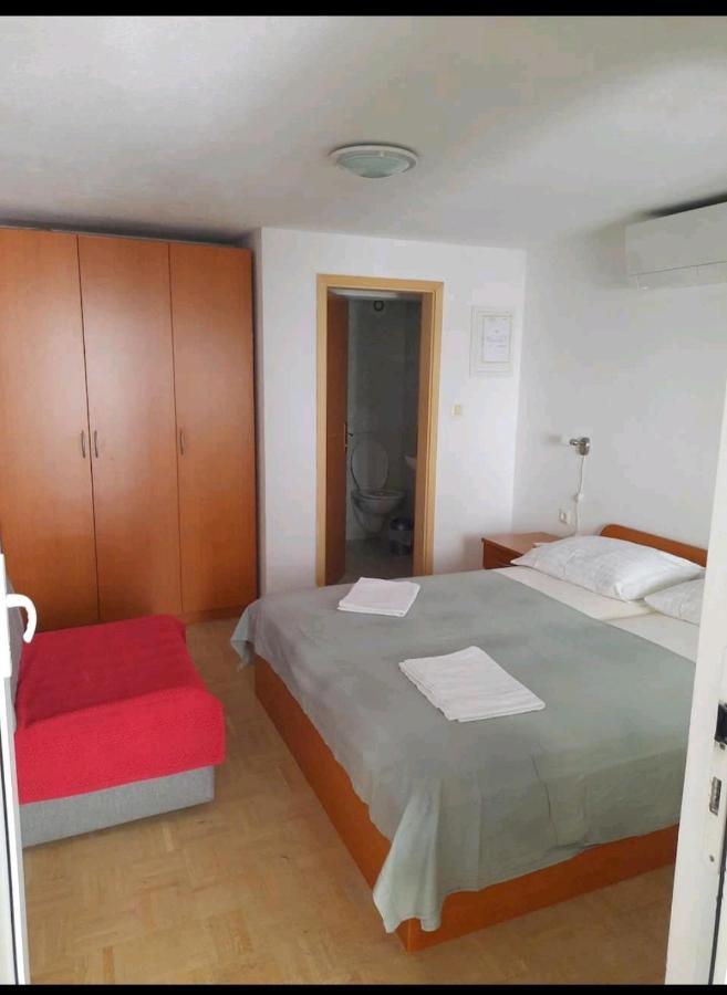 Vila Doris Baška Voda Exterior foto